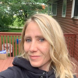 Meet your Posher, Candace